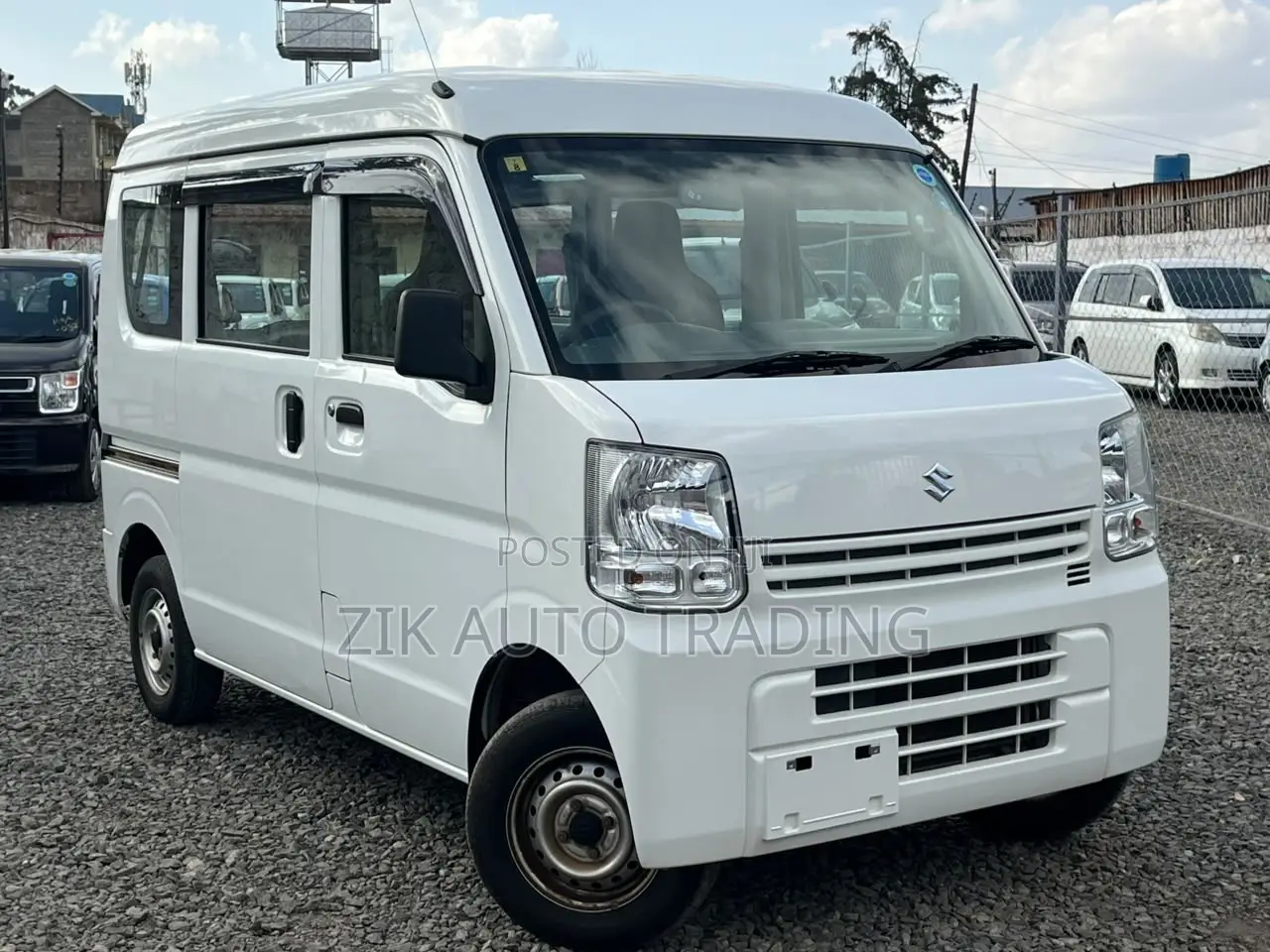 Suzuki Every 2019 White