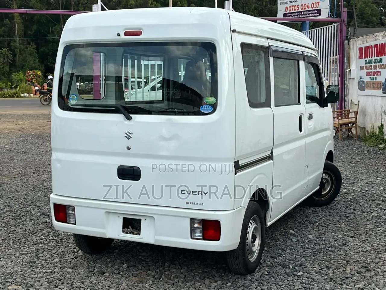Suzuki Every 2019 White
