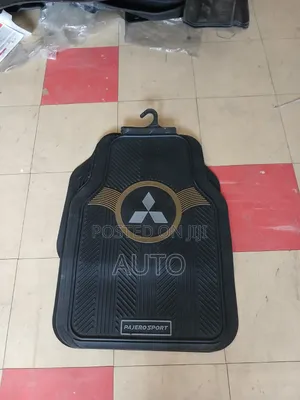 Mitsubishi Pajero Sport Floor Mats | Premium Interior Protection
