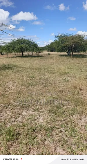 2.5 Acres at Kenol / Kangundo Road