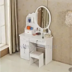 Dressing Table With Mirror – Elegant Bedroom Vanity Set