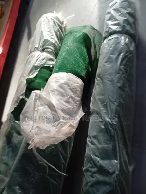 Construction Scaffolding Netting | Durable Green Safety Mesh 50m Roll