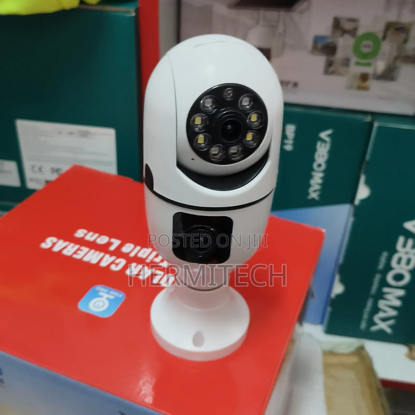 Dual Lenses Wireless Cameras Bulb Design 2 Lenses
