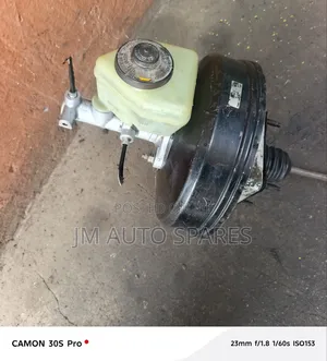 Brake Booster Landcruiser 79
