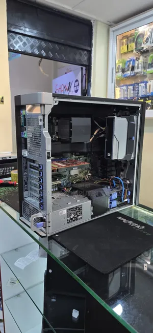 Desktop Computer Dell 16GB Intel Xeon HDD 500GB