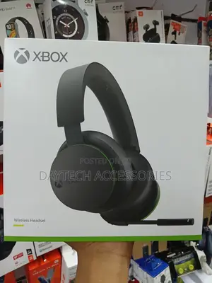 Xbox Wireless Headset in Black