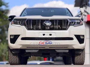 Toyota Land Cruiser Prado 2021 White