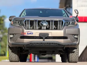 Toyota Land Cruiser Prado 2021 Gold