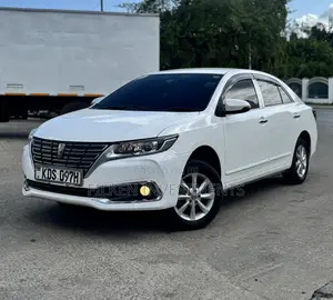 Toyota Premio 1.5 FWD 2018 White