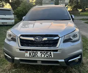Subaru Forester 2018 Silver