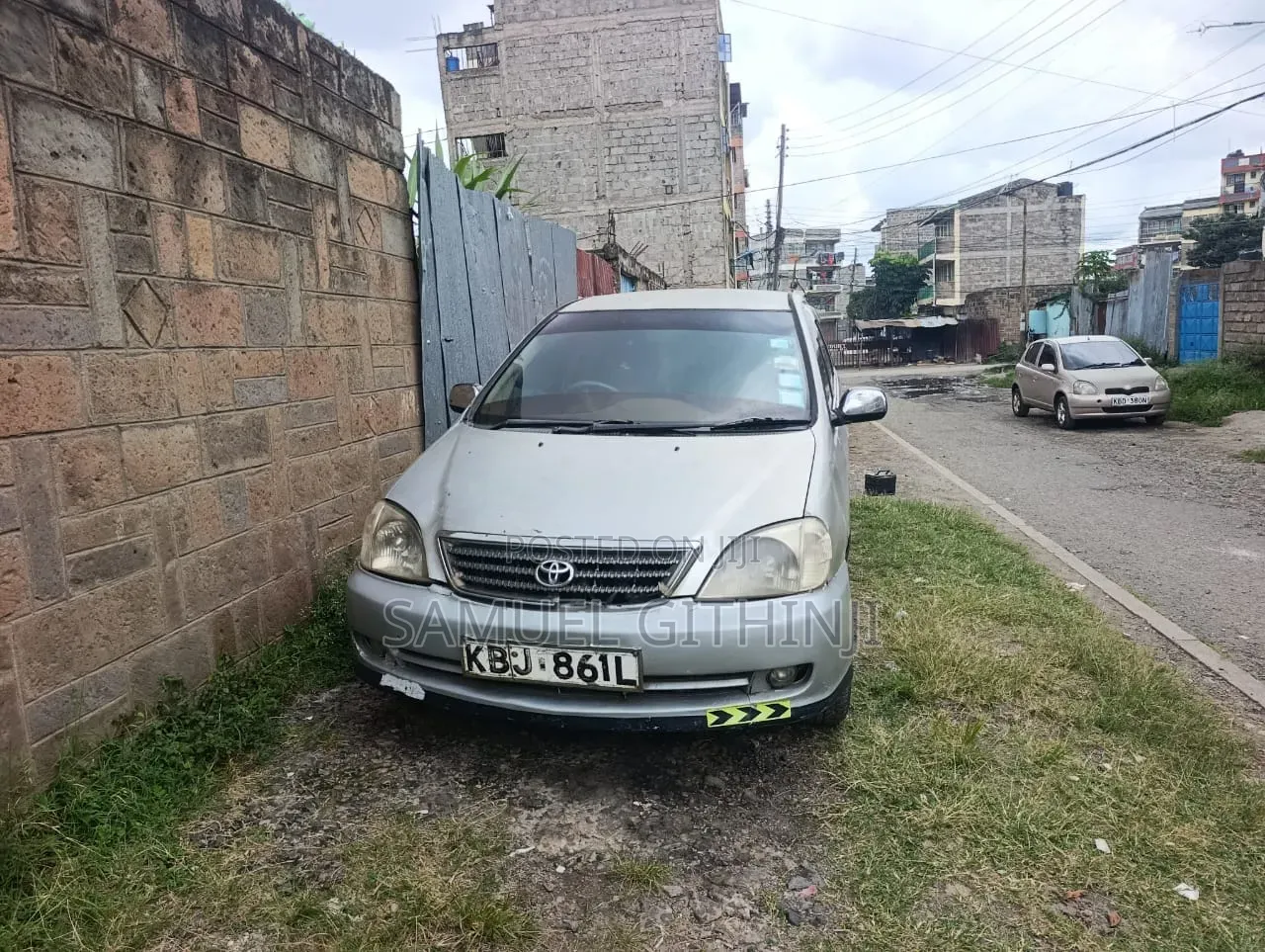 Toyota Nadia 2002 Silver