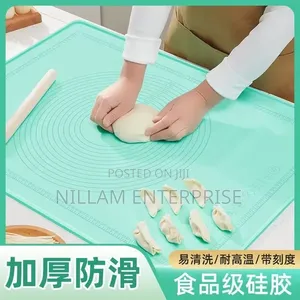 Non-Stick Silicone Kneading Mat