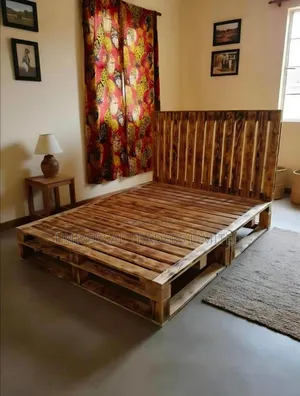 Rustic 5*6 Pallet Bed on Offer!!