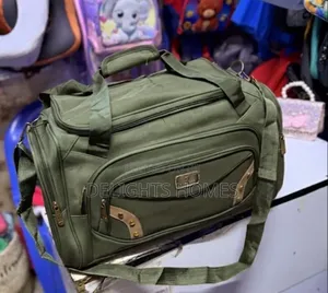 Multi Pockets Travel Duffel Bag_yu