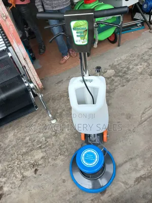 Floor Scrubber Machine