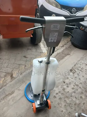 Floor Scrubber Machine