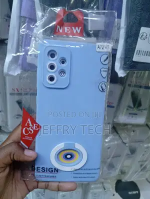 Samsung Galaxy A72 Light Blue Silicone Phone Case
