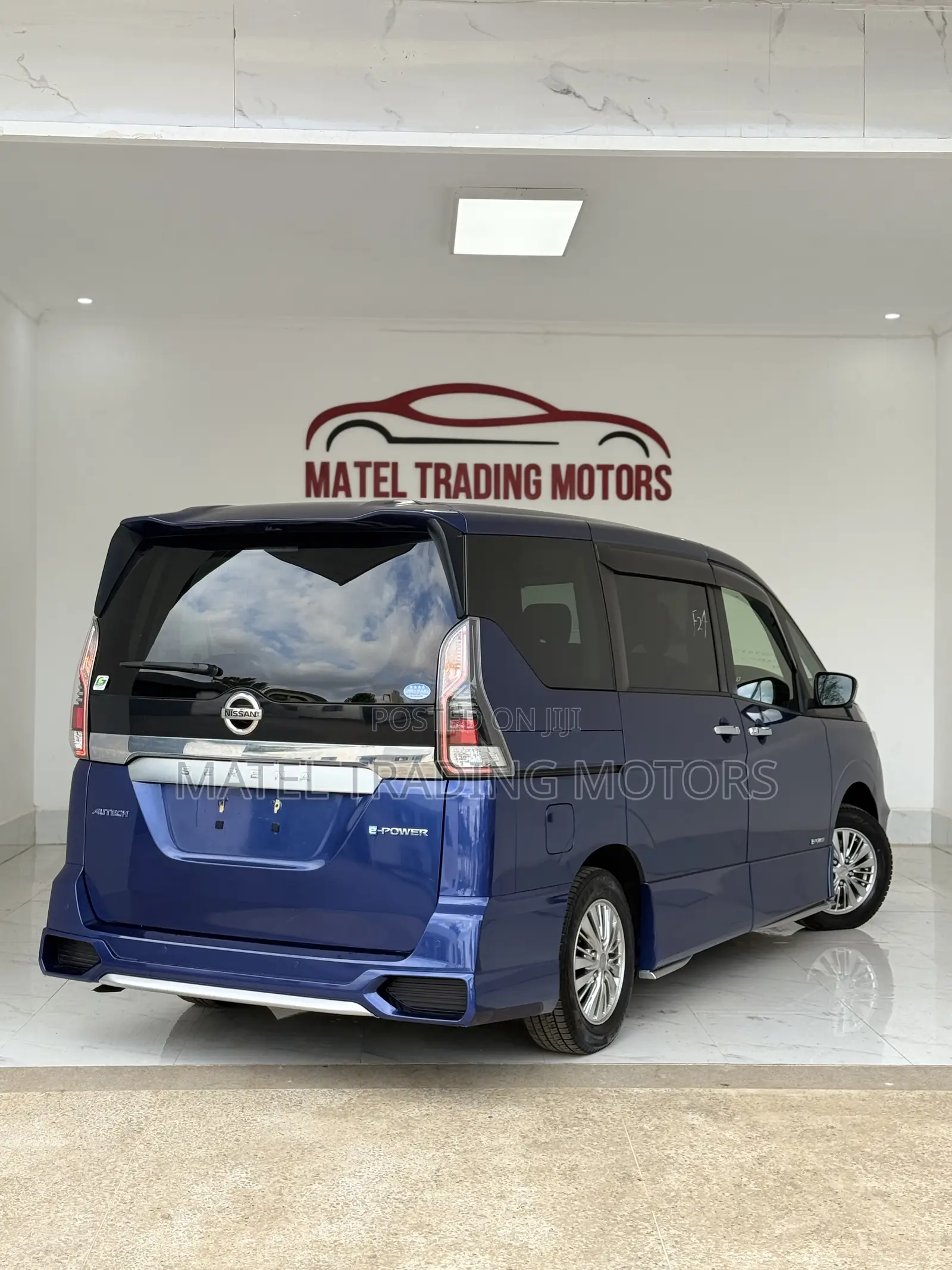Nissan Serena 2019 Blue