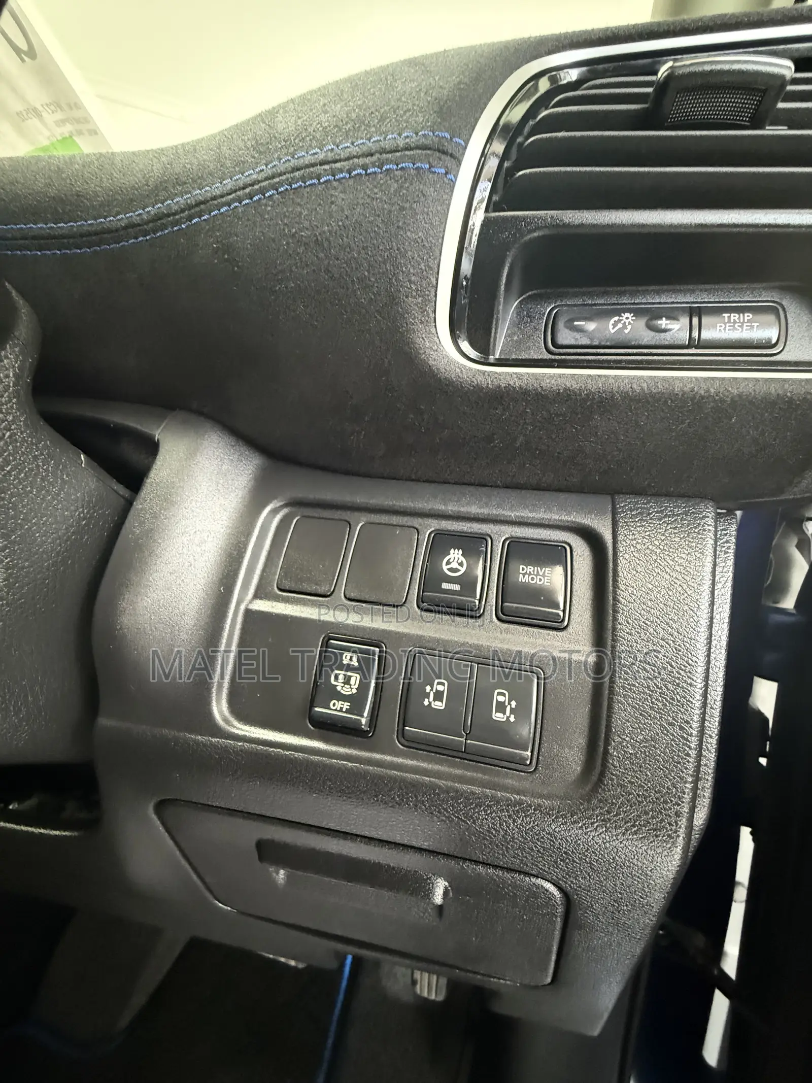 Nissan Serena 2019 Blue