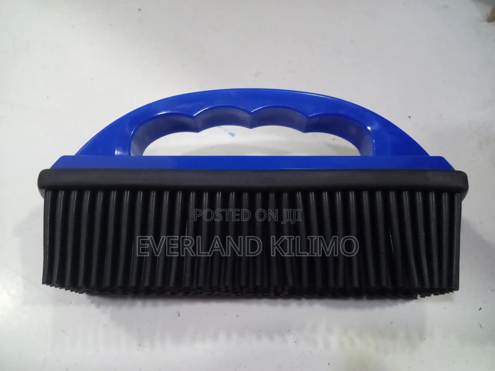 Cleaning, Grooming Brush