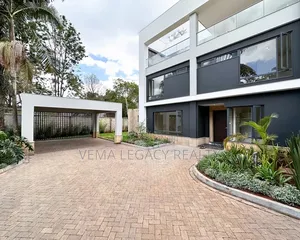 5bdrm Villa in Kyuna for sale