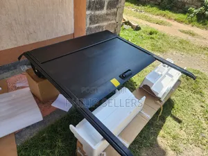 Adventurex4x4 Hilux Manual Roller Shutter