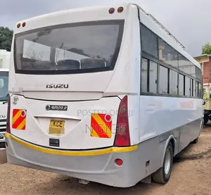 Isuzu NQR 2014 White