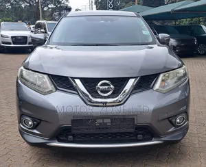 Nissan X-Trail 2016 Gray