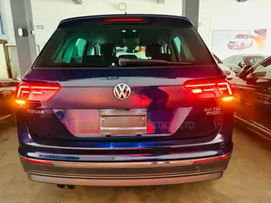 Volkswagen Tiguan 2019 Blue