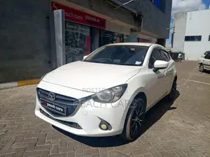 Mazda Demio 2018 White
