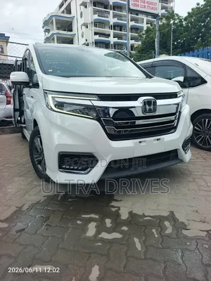 Honda Stepwgn 2019 White