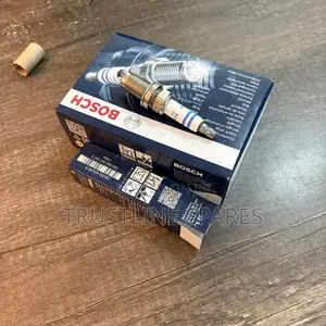 Vw Golf Mk5, Mk6, Jetta, Passat, Touran, Audi A3, Q3 Bosch Spark Plugs
