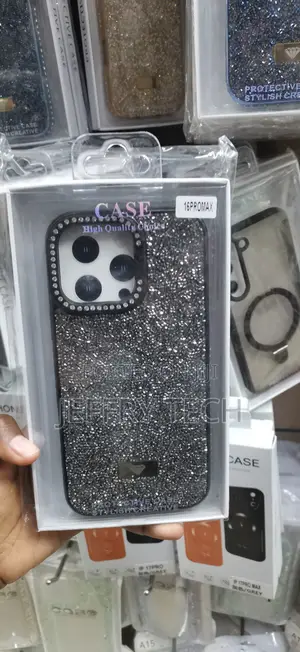 iPhone 16 Pro Max Luxury Rhinestone Glitter Case