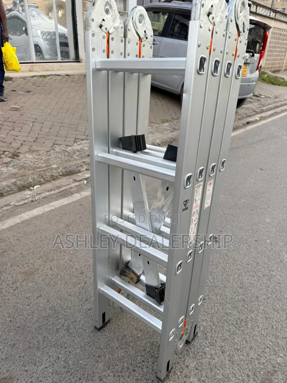 Folding Steps Ladder