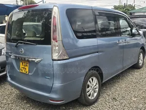 Nissan Serena 2013 Blue