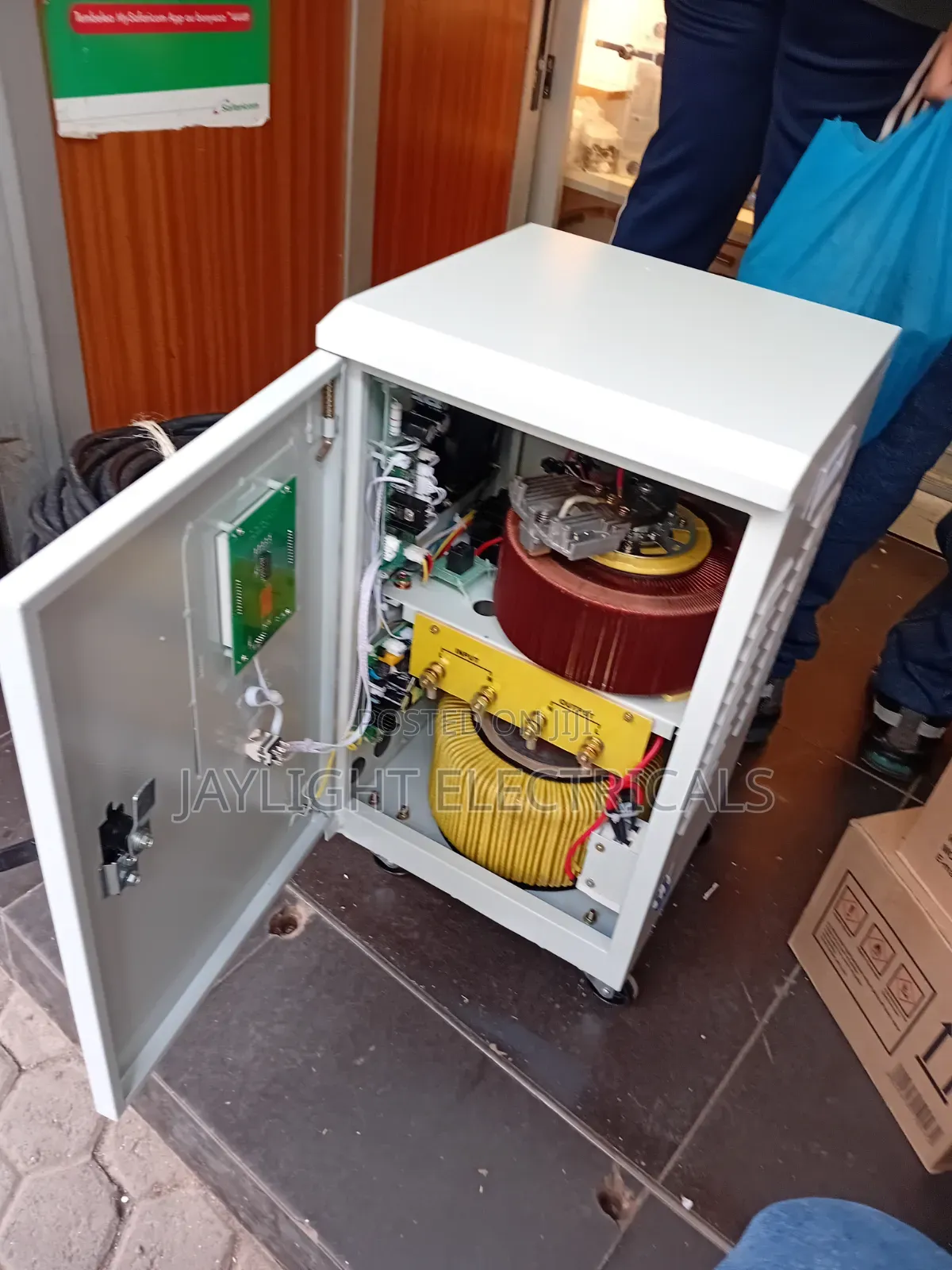 Single Phase Heavy Duty Copper Stabilizer 10kva