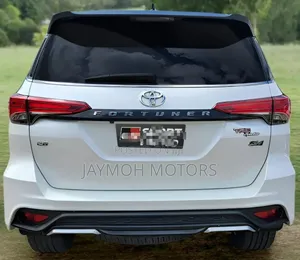 Toyota Fortuner 2020 White