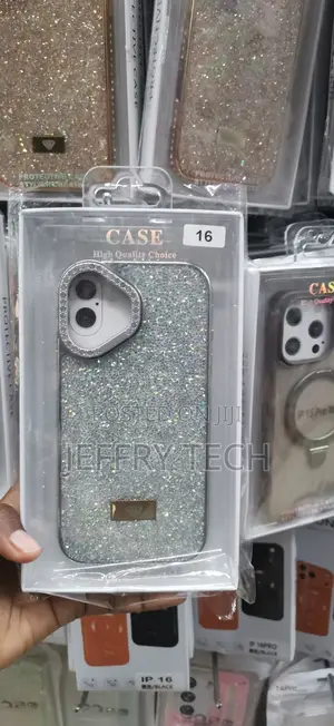 iPhone 16 Silver, Warovski-Style Diamond Glitter Cover