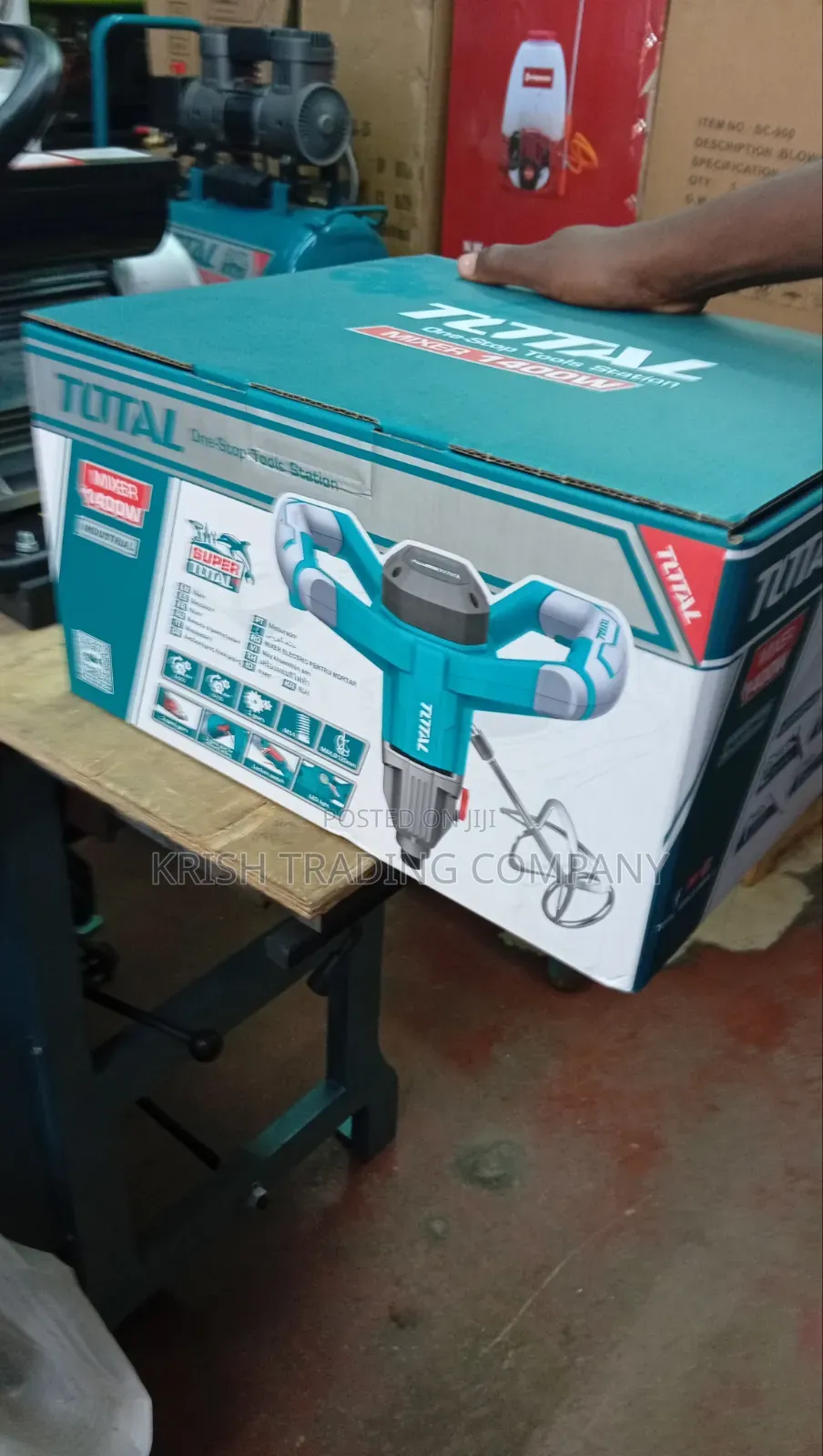 Total 1400w Electric Mixer