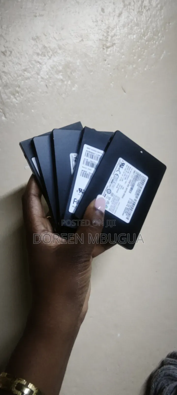 Assorted Brands 2.5" 128gb SSD