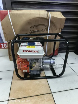 Honda Petrol Concrete Vibrator / 4-Stroke Concrete Poker Machine