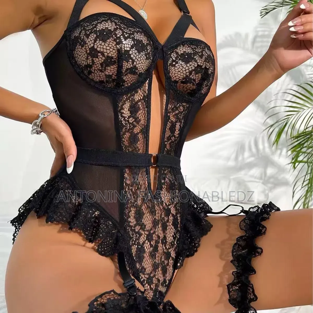 Sexxy Lingeries Size M and L