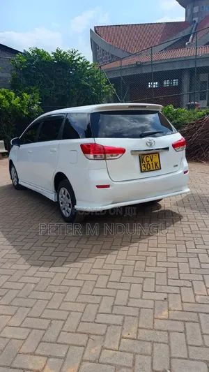 Toyota Wish 2012 White