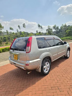 Nissan X-Trail 2004