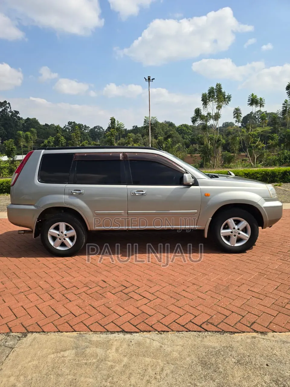 Nissan X-Trail 2004