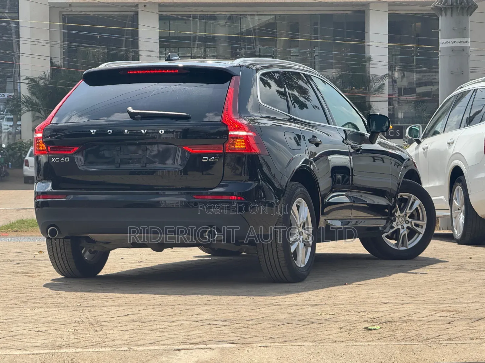 Volvo XC60 2019 Black
