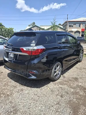 Honda Fit Shuttle 1.5 G 2WD 2018 Black