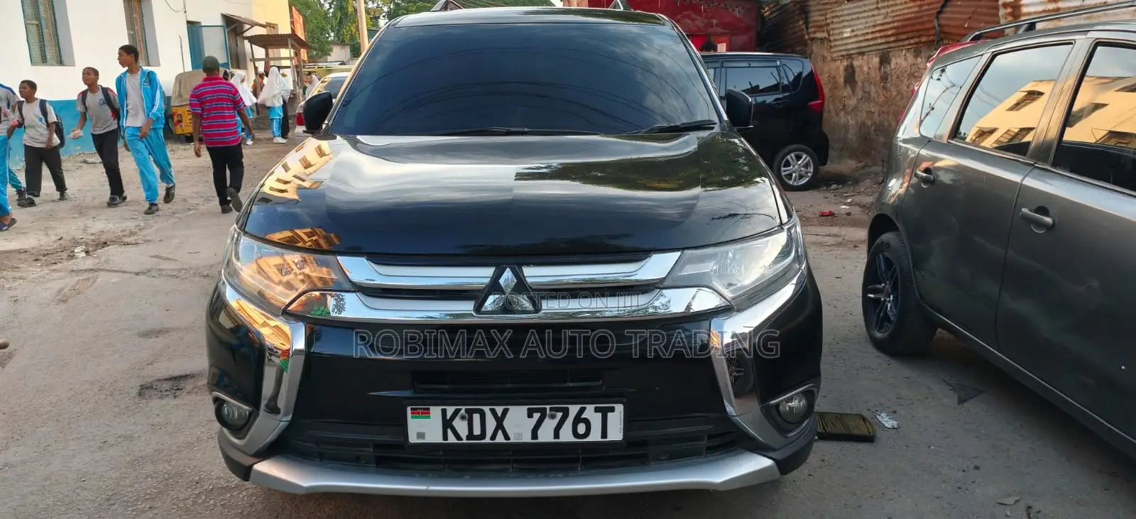 Mitsubishi Outlander 2016 Black