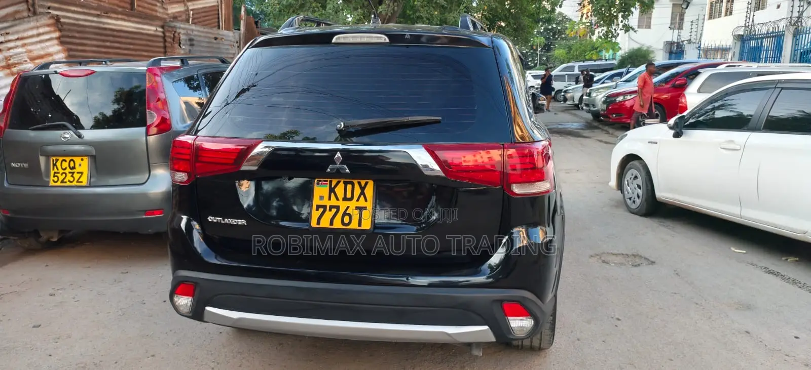Mitsubishi Outlander 2016 Black