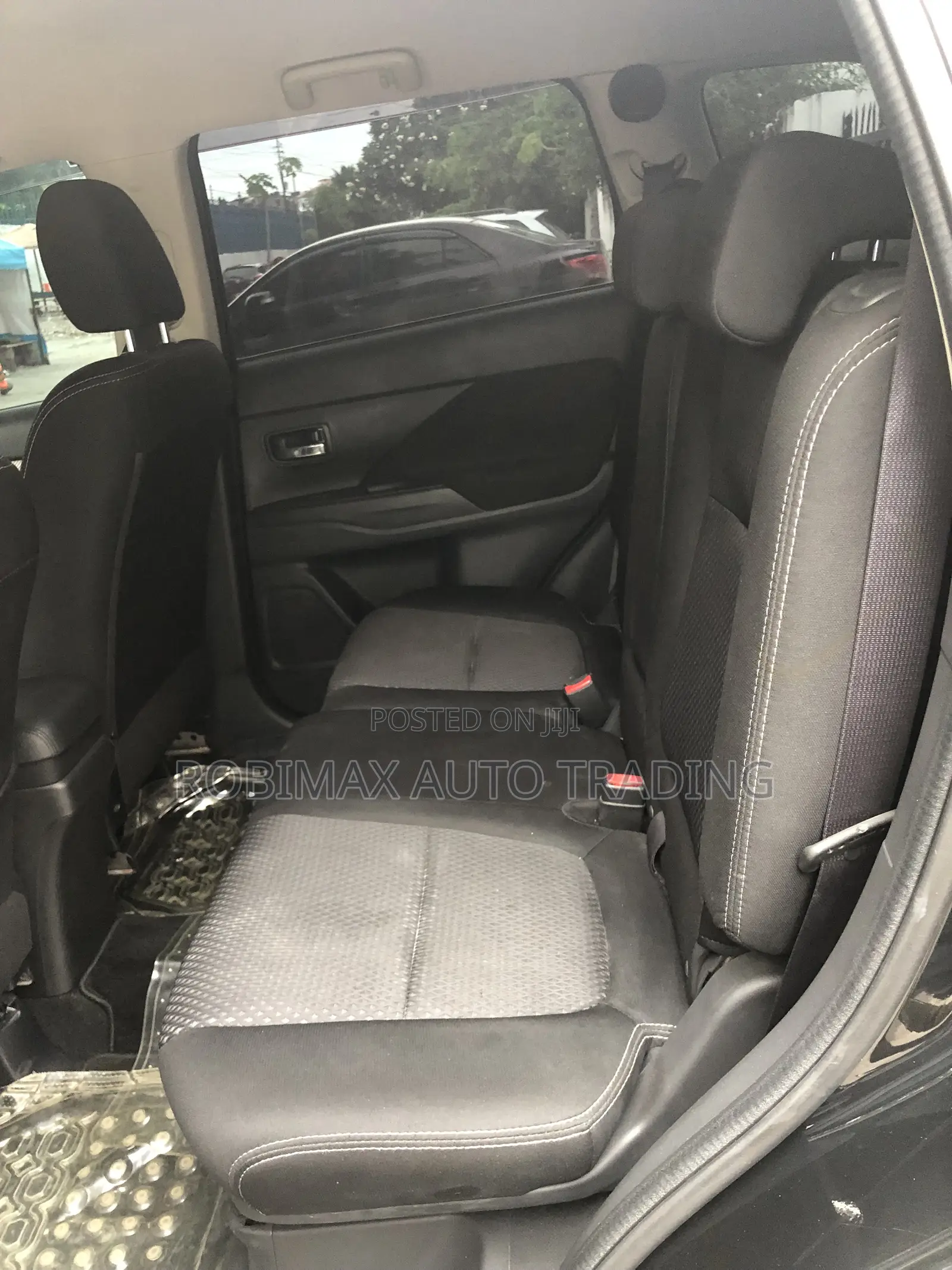 Mitsubishi Outlander 2016 Black